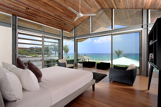 Bedroom and seaview